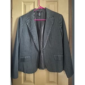 Notations Gray pinstripe Blazer